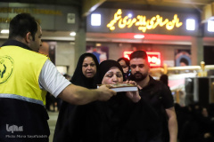 پوشش رسانه ای تردد شبانه زوار در مرز شلمچه توسط موکب فرهنگی سازمان جهاددانشگاهی خوزستان - ۶