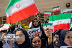 اجتماع کادر درمان و جهاددانشگاهی در محکومیت حمله رژیم آمریکایی صهیونی به مراکز درمانی - اهواز