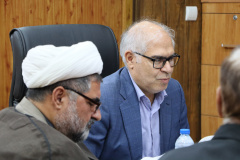 جلسه بررسی ارائه خدمات ناباروری و پایه پزشکی به افراد کم بضاعت در جهاددانشگاهی خوزستان